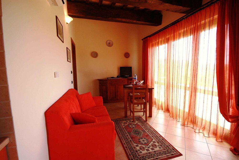 Santa Maria Degli Ancillotti Guest House Petrignano Ngoại thất bức ảnh