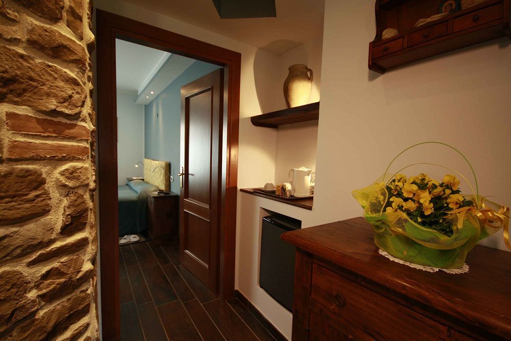 Santa Maria Degli Ancillotti Guest House Petrignano Ngoại thất bức ảnh